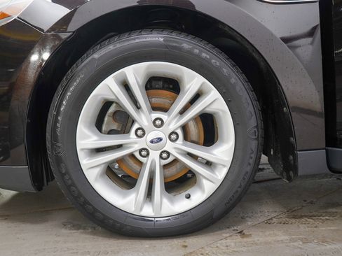 Used 2014 Ford Taurus SEL w/ Equipment Group 201A FWD image 27