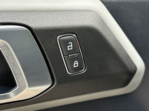 Used 2022 Ford Bronco Badlands image 22