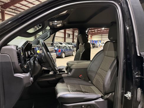 Used 2024 Chevrolet Silverado 1500 ZR2 AWD/4WD image 14