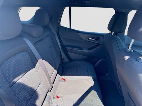 Used 2025 Chevrolet Equinox LT image 26