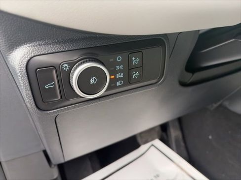 New 2026 Ford Explorer Active w/ Active Comfort Package image 16