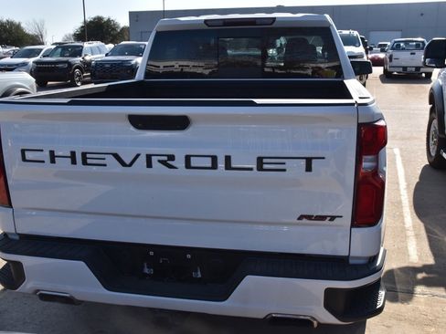 Used 2020 Chevrolet Silverado 1500 RST image 7
