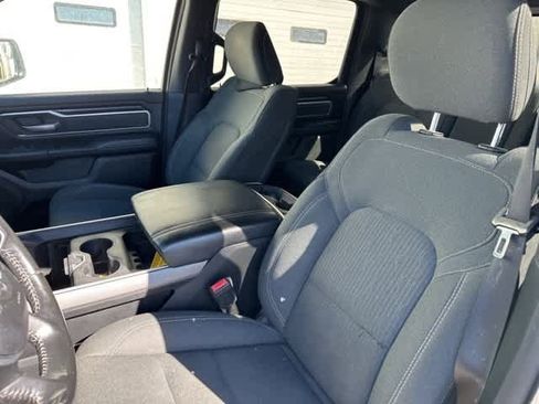 Used 2021 RAM 1500 Big Horn image 4
