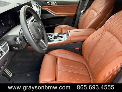 Used 2026 BMW X7 M60i AWD/4WD image 12