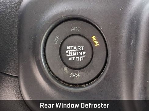 Used 2021 Jeep Gladiator Sport image 21