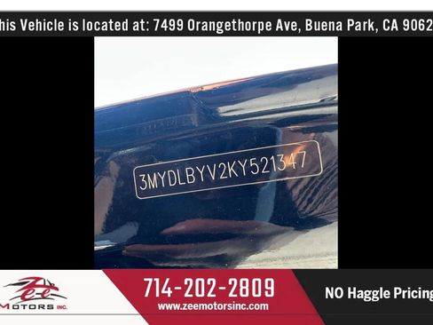 Used 2019 Toyota Yaris LE image 42