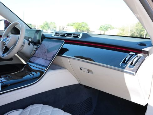 Used 2022 Mercedes-Benz S 580 4MATIC Sedan image 23