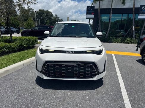 Used 2023 Kia Soul GT-Line w/ GT-Line Technology Package FWD image 9