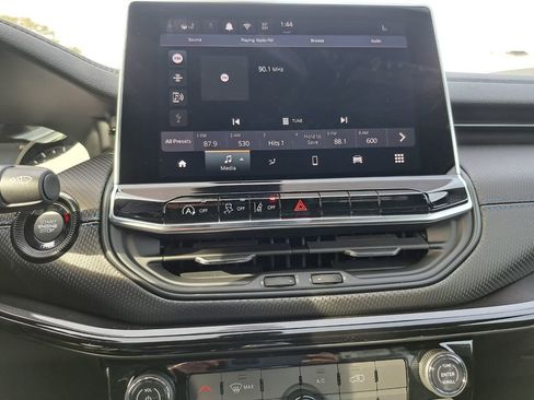 New 2026 Jeep Compass Latitude image 12