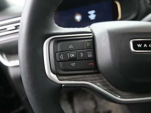 Used 2022 Jeep Wagoneer Series II image 19