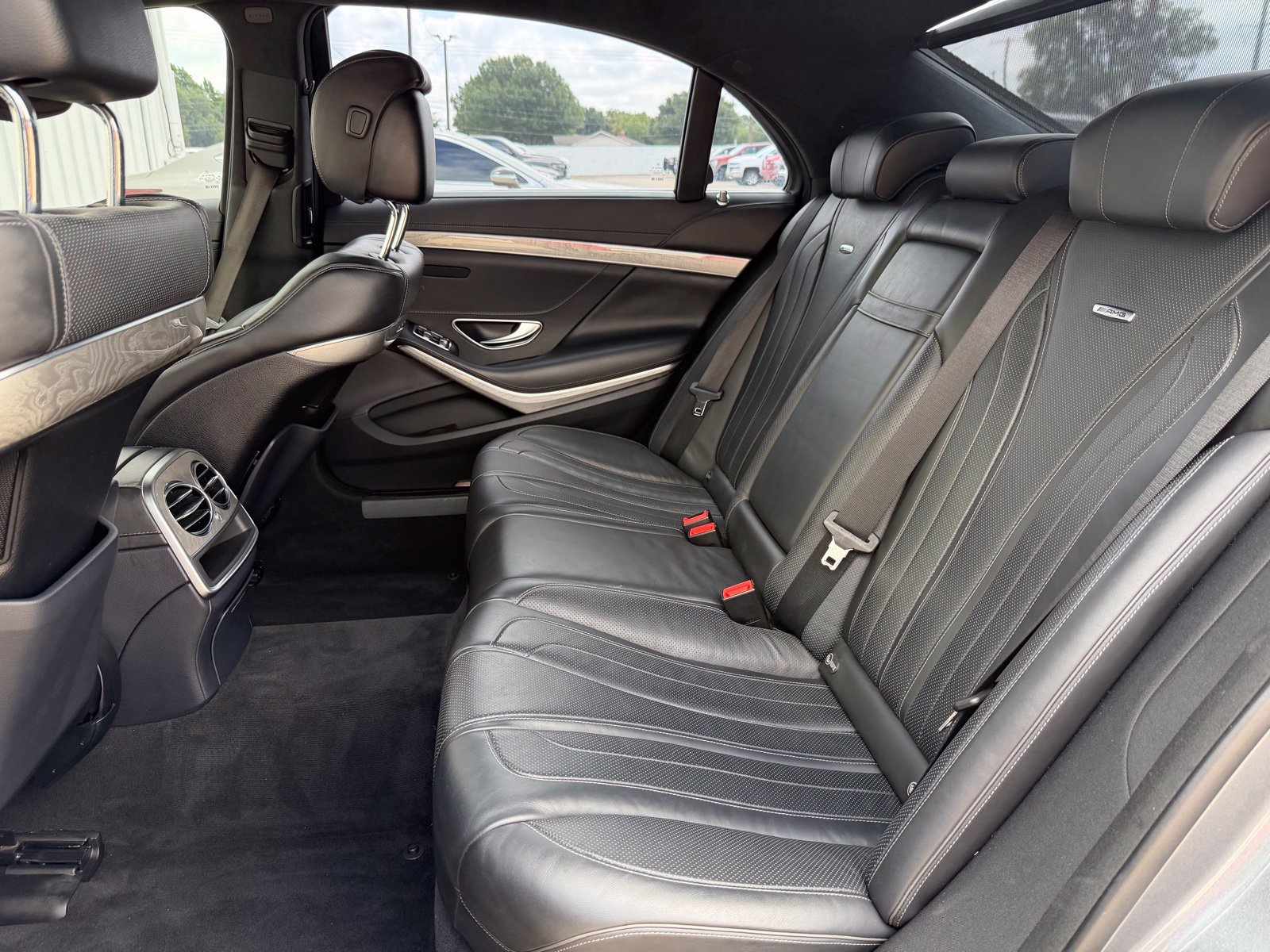 Used 2017 Mercedes-Benz S 63 AMG 4MATIC Sedan w/ Driver Assistance Package image 22