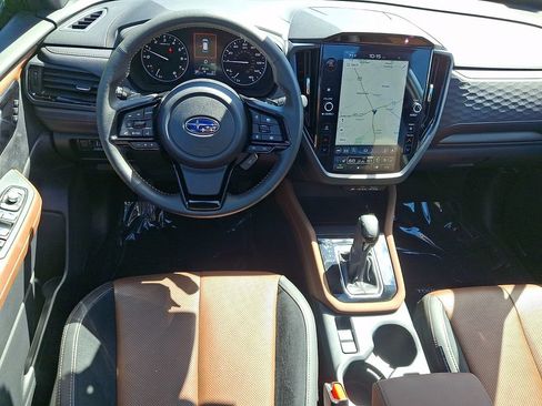 Certified 2025 Subaru Forester Touring AWD/4WD image 13