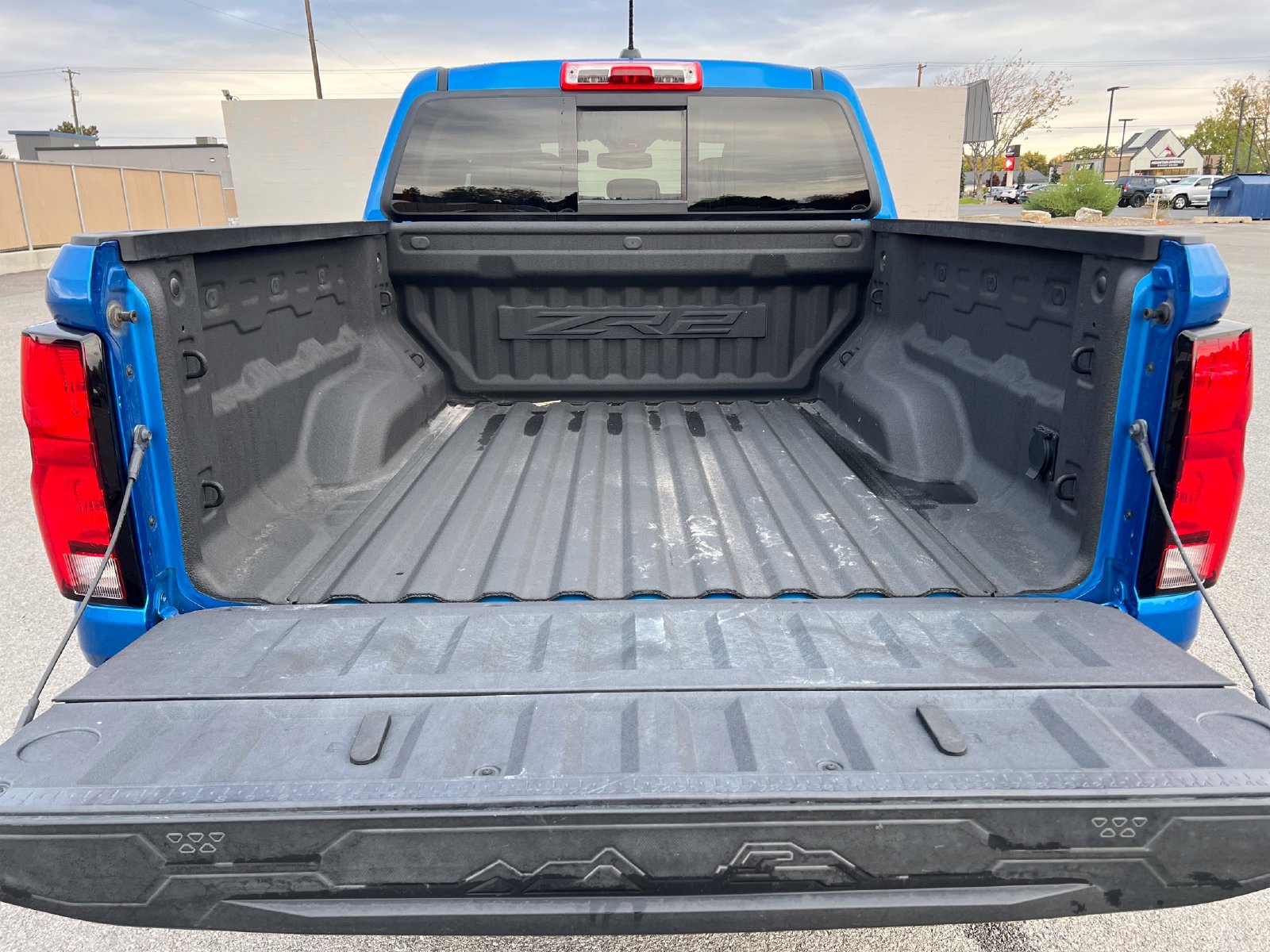 Used 2024 Chevrolet Colorado ZR2 AWD/4WD image 24