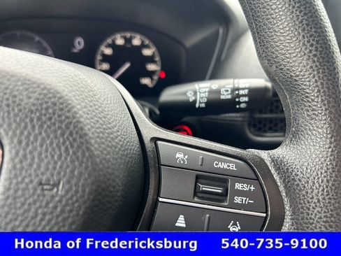 Certified 2024 Honda HR-V LX image 18