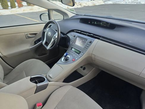 Used 2012 Toyota Prius Two image 24