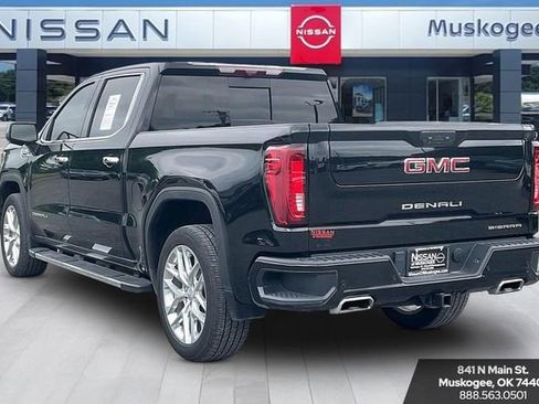 Used 2024 GMC Sierra 1500 Denali w/ Technology Package AWD/4WD image 4