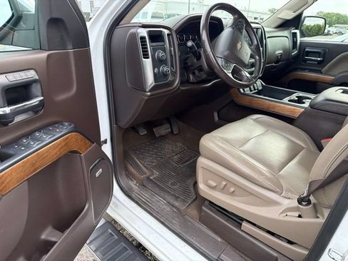 Used 2017 Chevrolet Silverado 1500 LTZ w/ Sport Package AWD/4WD image 35