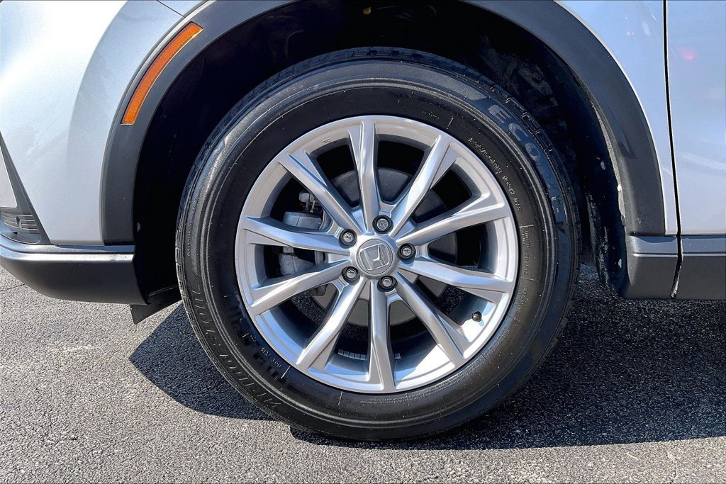 Used 2023 Honda CR-V EX-L image 9
