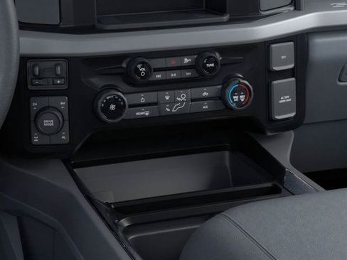New 2026 Ford F250 XLT w/ FX4 Off-Road Package AWD/4WD image 45