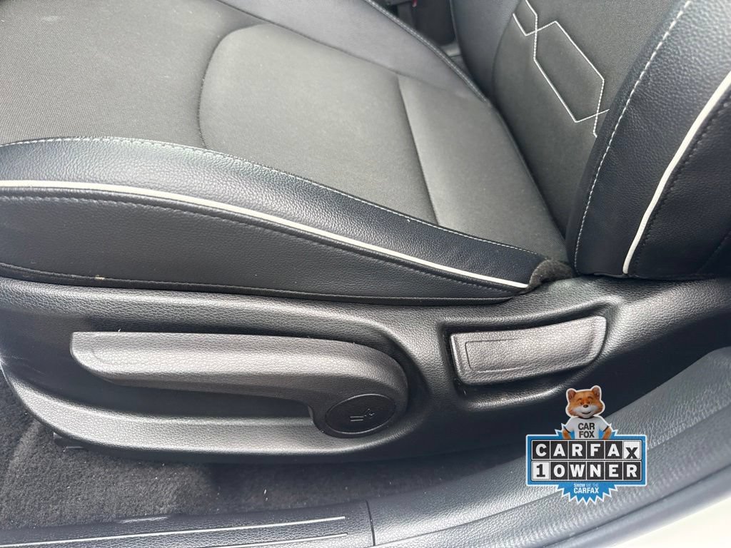Used 2023 Kia Forte GT-Line w/ GT-Line Premium Package FWD image 16
