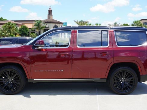 Used 2022 Jeep Grand Wagoneer Series III w/ Flexible Seating Group AWD/4WD image 5