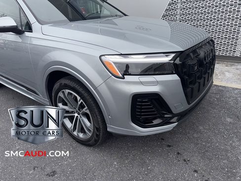 Used 2025 Audi Q7 2.0T Premium Plus w/ Premium Plus Package image 4