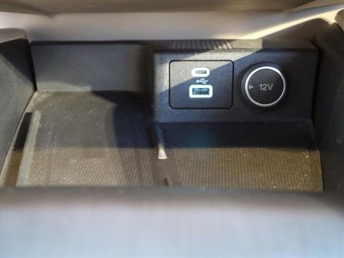 Used 2020 Ford Escape Titanium w/ Titanium Premium Package 2.0 image 26