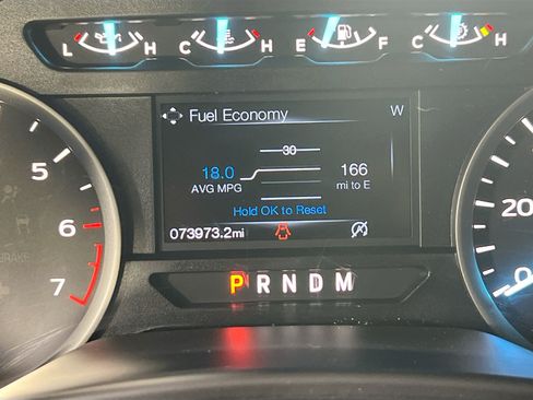 Used 2019 Ford F150 XLT w/ Equipment Group 302A Luxury AWD/4WD image 12