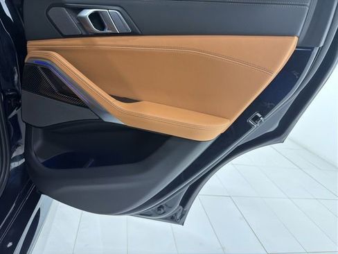 Certified 2025 BMW X6 M60i AWD/4WD image 21