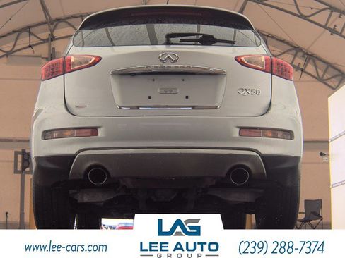 Used 2017 INFINITI QX50 2WD image 3