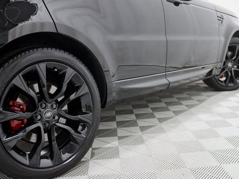 Used 2022 Land Rover Range Rover Sport HST image 11