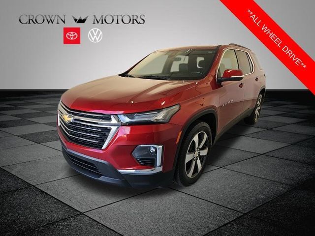 Used 2022 Chevrolet Traverse LT w/ LT Premium Package AWD/4WD image 3