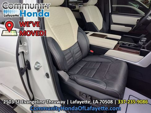 Used 2024 Toyota Sequoia Capstone AWD/4WD image 34