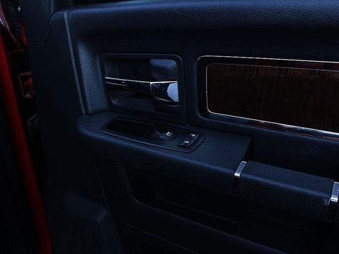 Used 2012 RAM 2500 Laramie w/ Cold Weather Group image 25