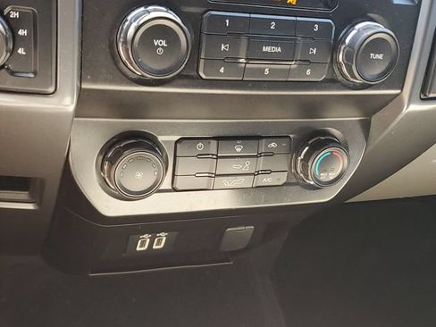 Used 2019 Ford F150 XLT AWD/4WD image 26