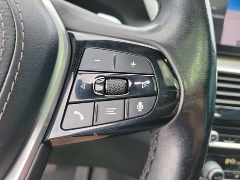 Used 2020 BMW 530i xDrive 530i xDrive w/ Convenience Package image 18