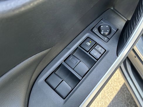 Used 2024 Toyota RAV4 LE image 24