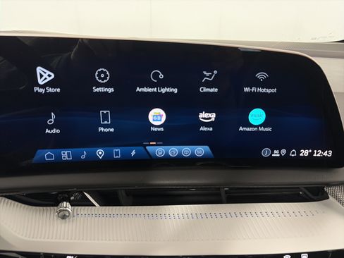 Certified 2025 Cadillac Optiq Sport 2 image 21