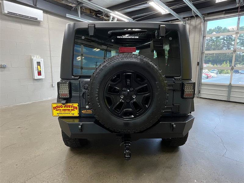 Used 2017 Jeep Wrangler Sport w/ Quick Order Package 23S AWD/4WD image 4