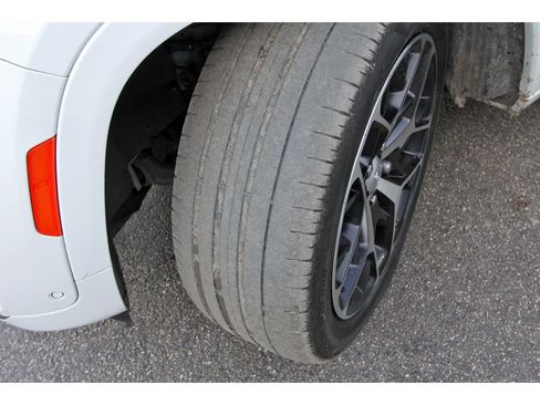 Used 2022 Jeep Grand Cherokee Summit AWD/4WD image 32