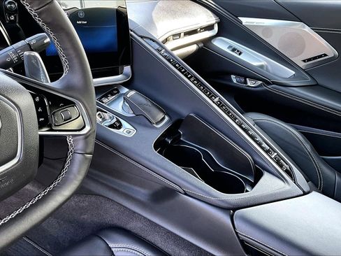 Used 2024 Chevrolet Corvette Stingray Preferred Cpe w/ Z51 Performance Package RWD image 15