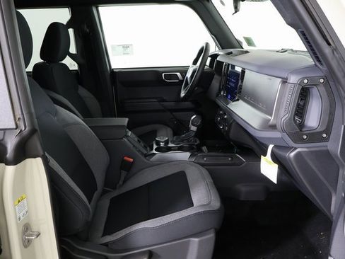New 2025 Ford Bronco Big Bend image 11