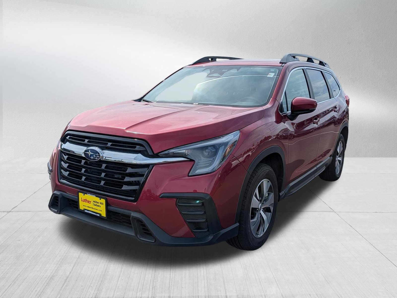 Used 2025 Subaru Ascent Premium AWD/4WD image 3