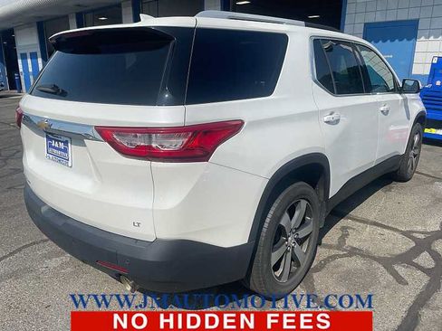 Used 2018 Chevrolet Traverse LT AWD/4WD image 3