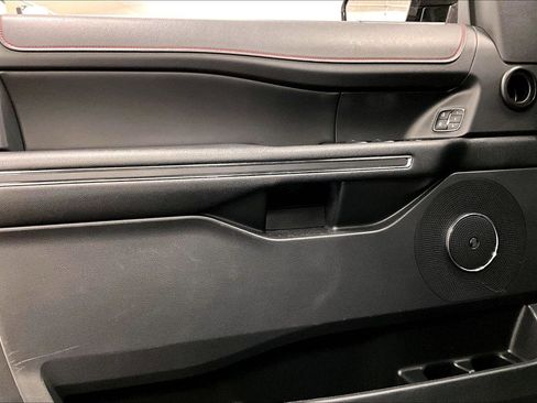 Used 2022 Ford Expedition Max Limited image 22