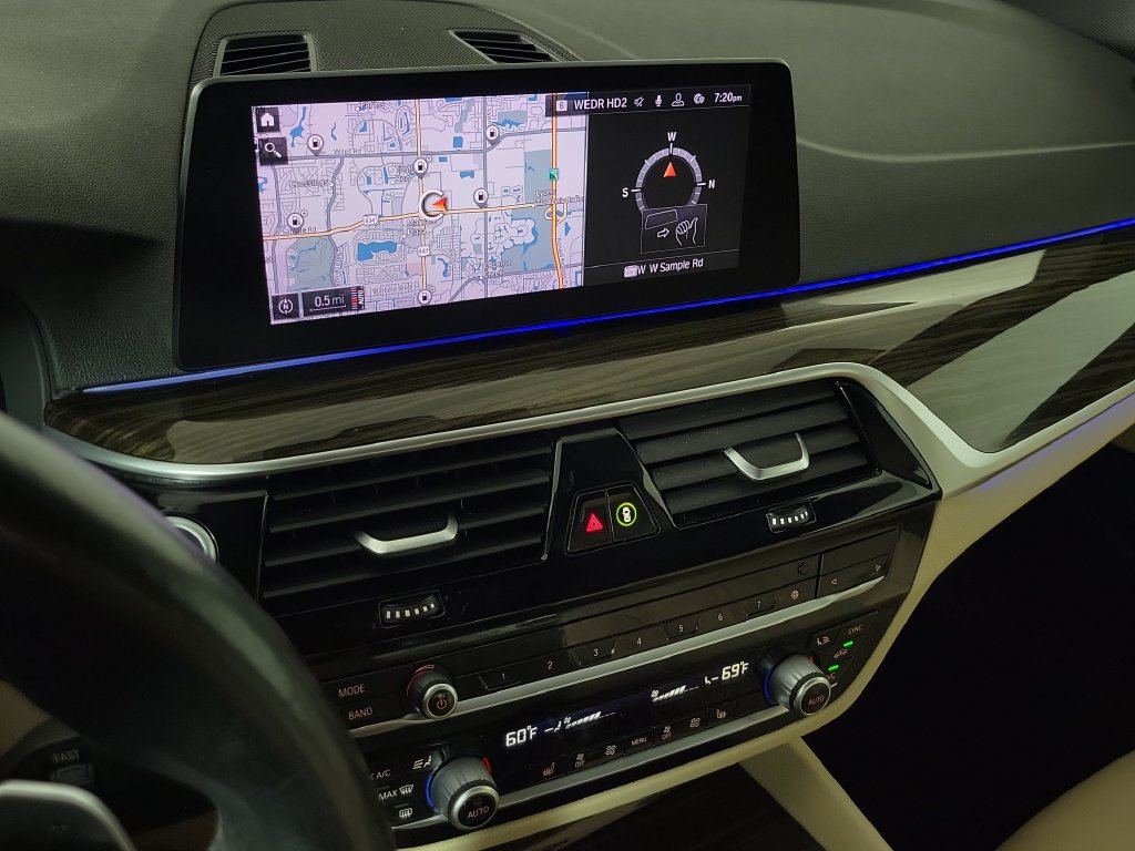 Used 2020 BMW 530i xDrive w/ Premium Package AWD/4WD image 28