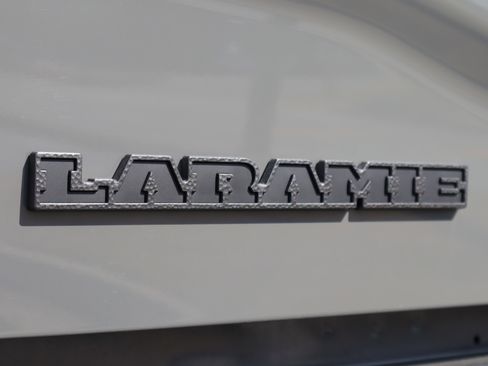 Used 2026 RAM 2500 Laramie w/ Night Edition image 38