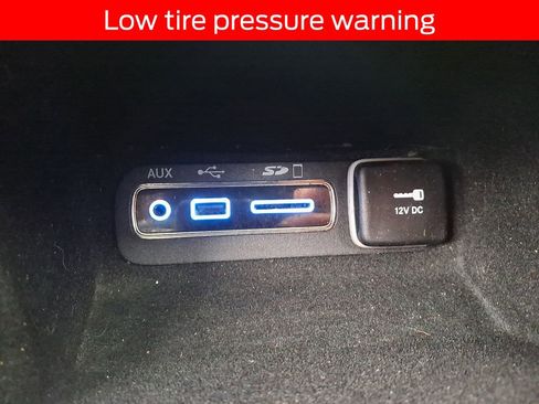 Used 2017 Jeep Grand Cherokee Laredo image 22