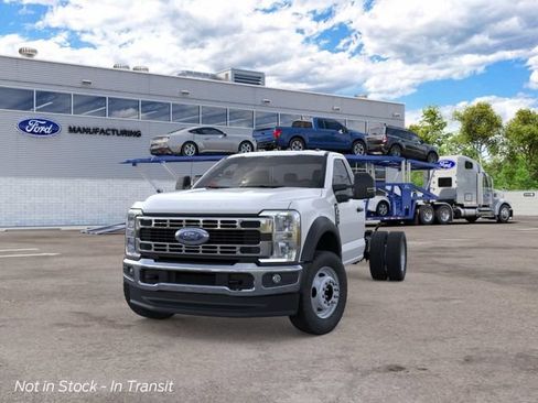 New 2026 Ford F550 4x4 Regular Cab Super Duty image 3