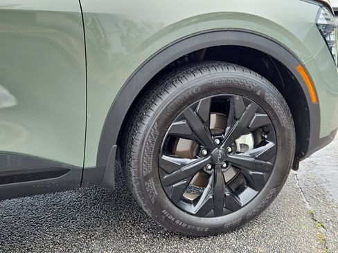 Certified 2025 Kia Sportage X-Line w/ Premium Package AWD/4WD image 23